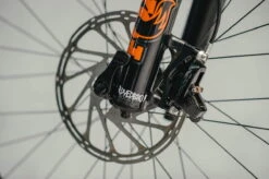 Dyedbro Kit De Protection De La Fourche - Gloss -Vélo Accessoires Boutique 3A704F3F 2BDD 44A0 9FAF 861C06E4369C 1024x1024 2x