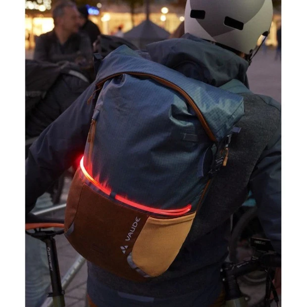 Sacoche Vaude CityGo Bike 23 Bleu / Brun 7 Sacoche Vaude CityGo Bike 23 Bleu / Brun – Image 5